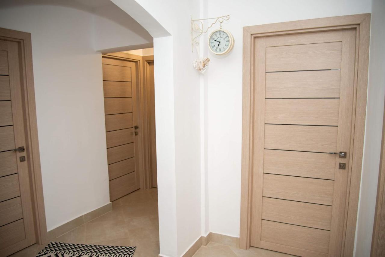 Apartament Daria Tîrgu Ocna Extérieur photo