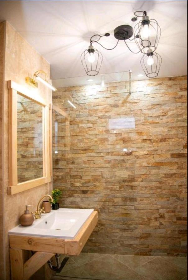 Apartament Daria Tîrgu Ocna Extérieur photo